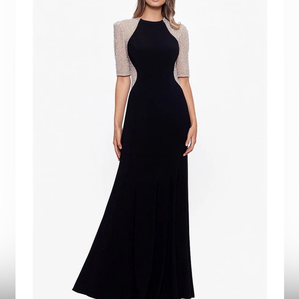 Xscape Caviar Beaded Mesh Short Sleeve Jersey Sheath Gown - Sz 8 - ONE FLAW